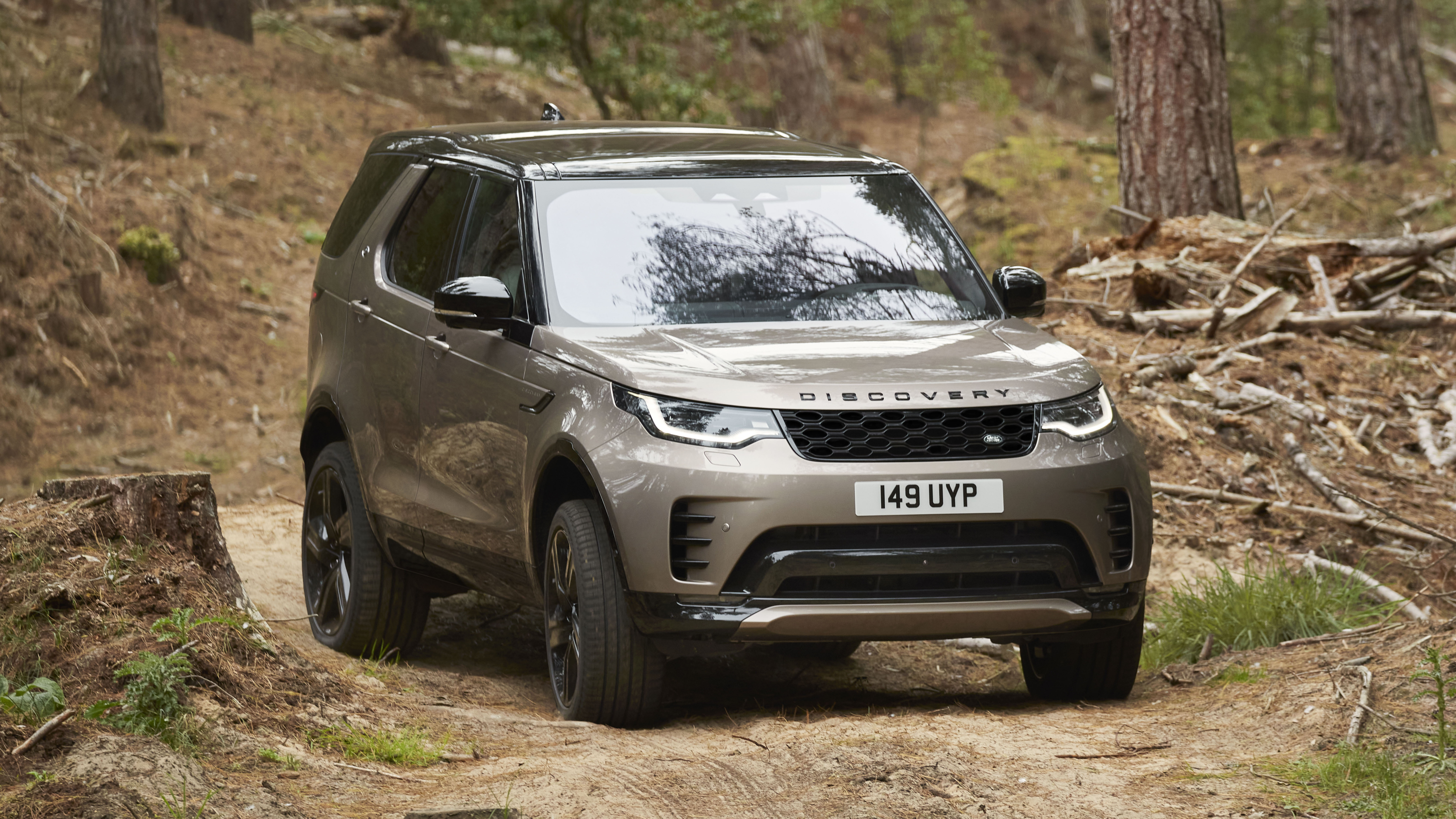 Refreshed 2020 Land Rover Discovery breaks cover Carbuyer